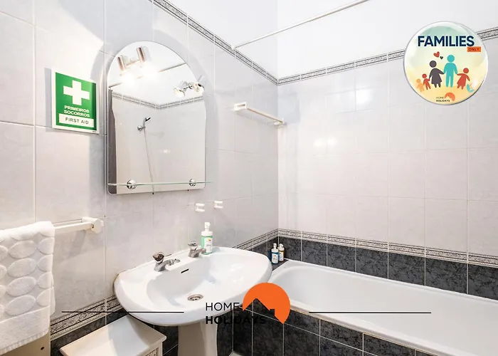 #047 Families Only - Almond Tree By Holidays Albufeira