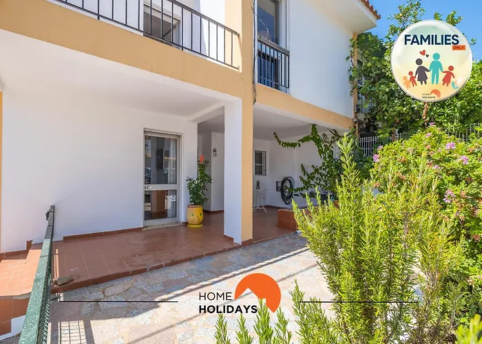 #047 Families Only - Almond Tree By Holidays Tatil Evi